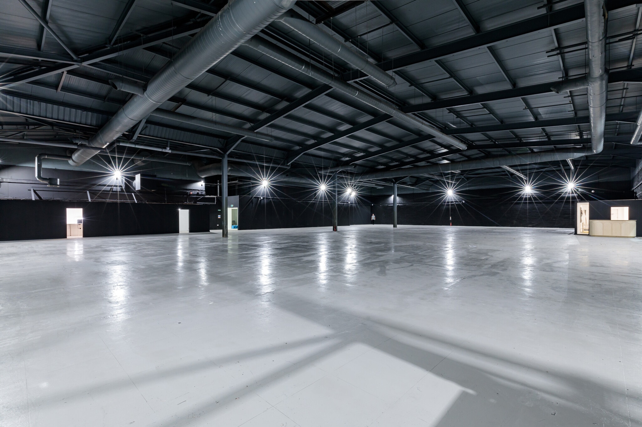 416 Ealing Rd, Wembley for sale Interior Photo- Image 1 of 1