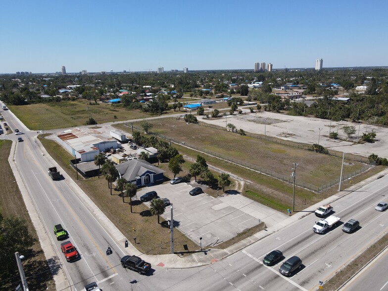 3525 Edison Ave, Fort Myers, FL for sale - Building Photo - Image 3 of 7