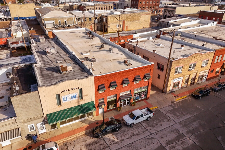 116 W Pine Ave, El Dorado, KS for sale - Building Photo - Image 2 of 97