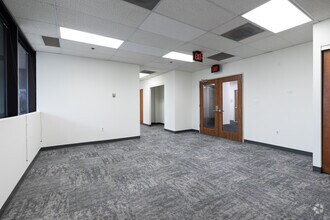 7426-7432 Alban Station Blvd, Springfield, VA for lease Interior Photo- Image 1 of 4