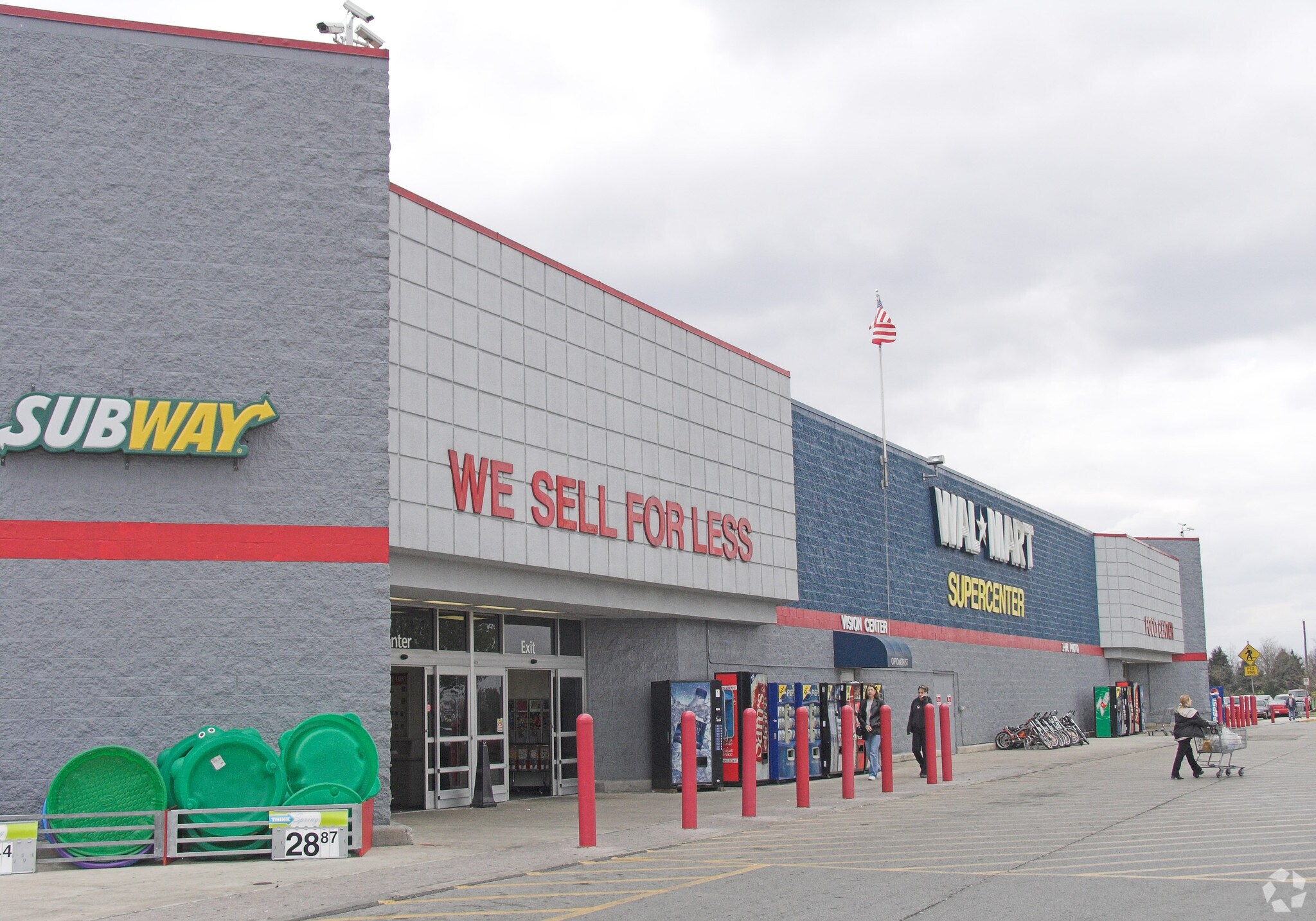 2675 Decherd Blvd, Winchester, TN 37398 Merchants Central