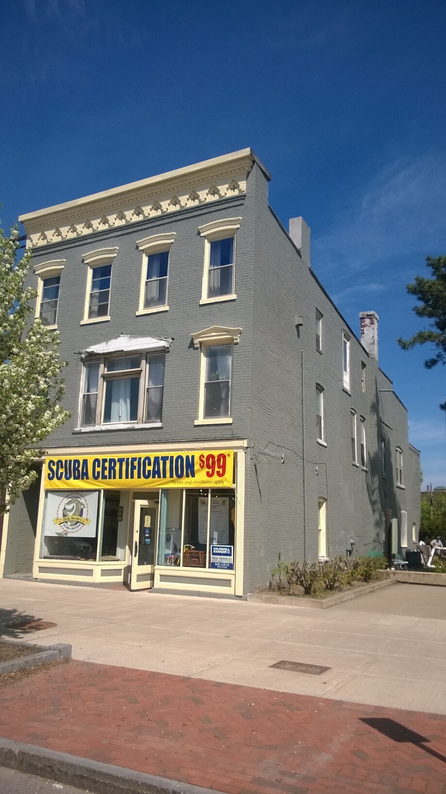 20 Warren St, Glens Falls, NY for sale Building Photo- Image 1 of 1