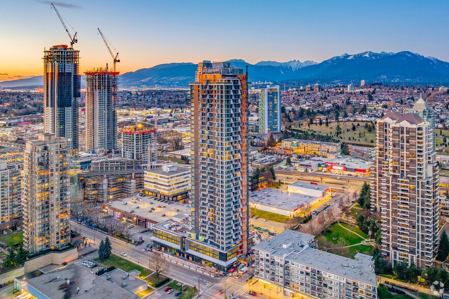 315 Dawson St, Burnaby, BC for sale - Building Photo - Image 3 of 8