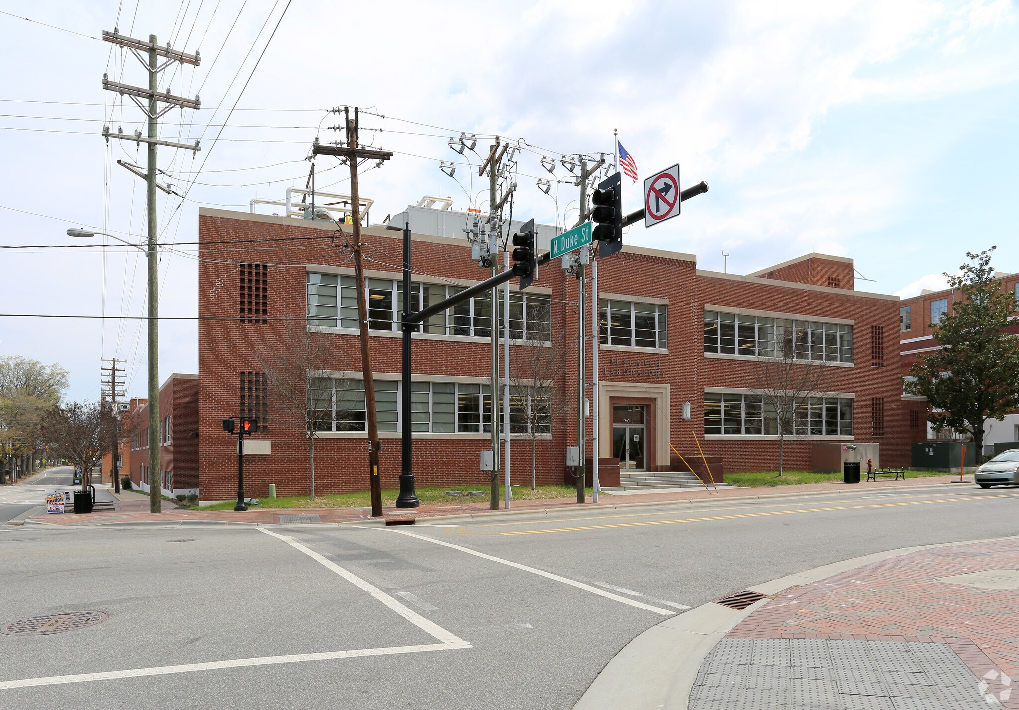 710 W Main St, Durham, NC for lease Primary Photo- Image 1 of 6