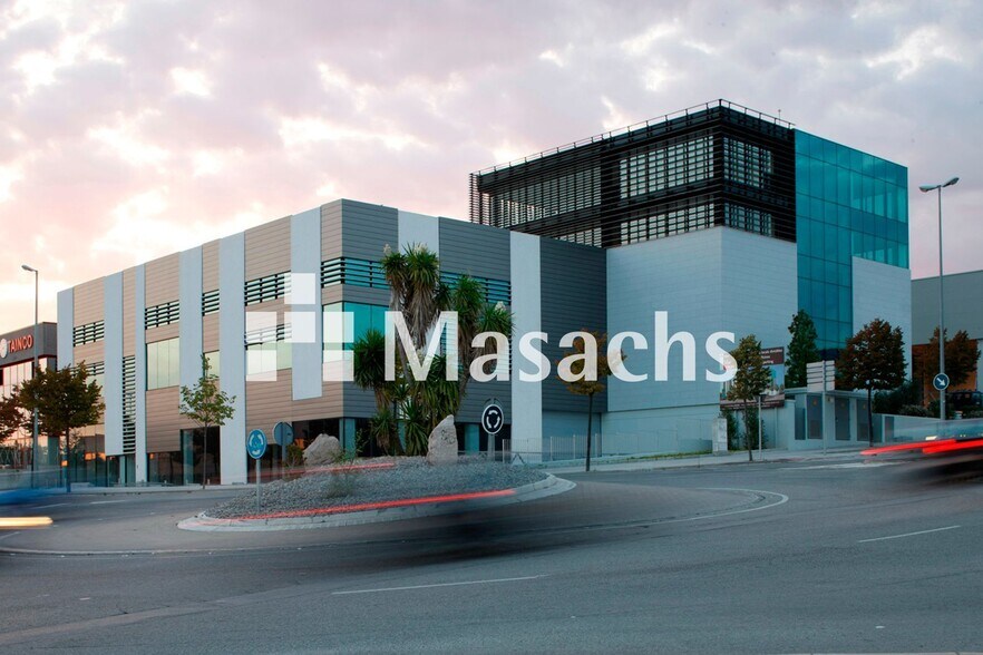 Carrer de Colom, 408, Terrassa, Barcelona for lease - Building Photo - Image 3 of 3