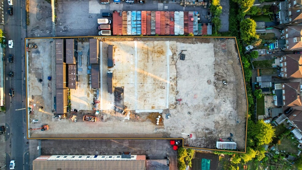 Delamare Rd, Cheshunt for lease - Building Photo - Image 3 of 14