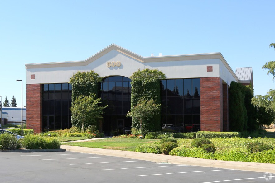 500 Chadbourne Rd, Fairfield, CA 94534 Office for Lease
