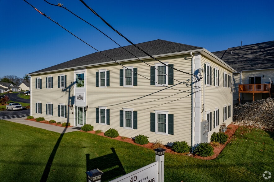 40 Old Louisquisset Pike, North Smithfield, RI 02896