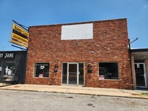 330-332 S Hwy 81, Duncan, OK for lease Building Photo- Image 1 of 12