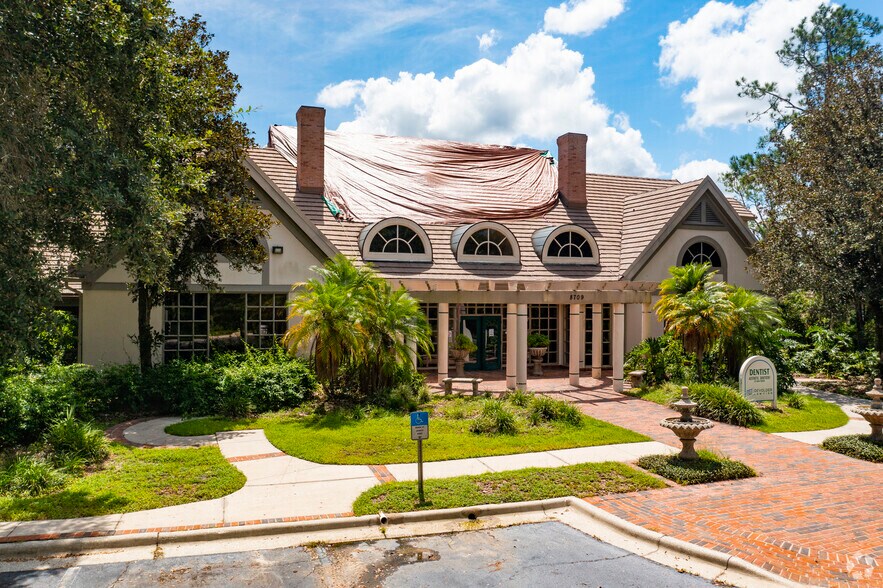 8709 Hunters Green Dr, Tampa, FL 33647