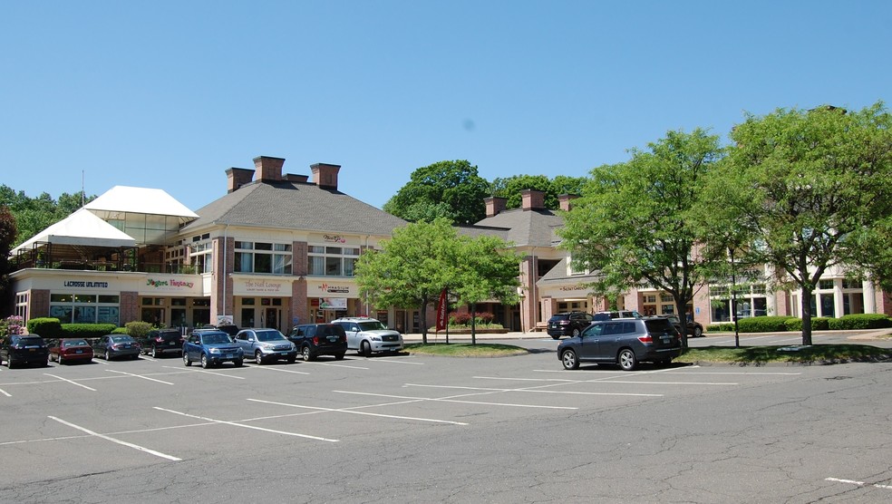 51 E Main St, Avon, CT for sale - Primary Photo - Image 1 of 1