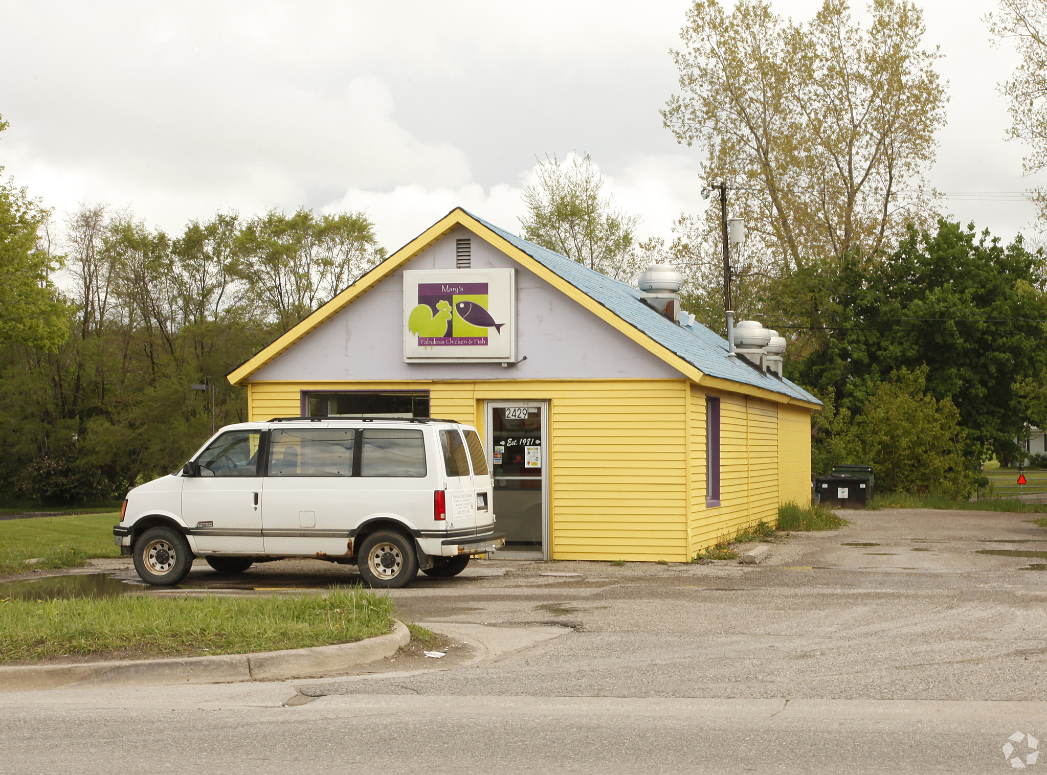 2429 E Grand River Ave, Howell, MI for sale Primary Photo- Image 1 of 3