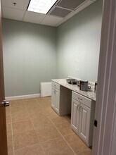 4008-4300 Legendary Dr, Destin, FL for lease Building Photo- Image 2 of 7