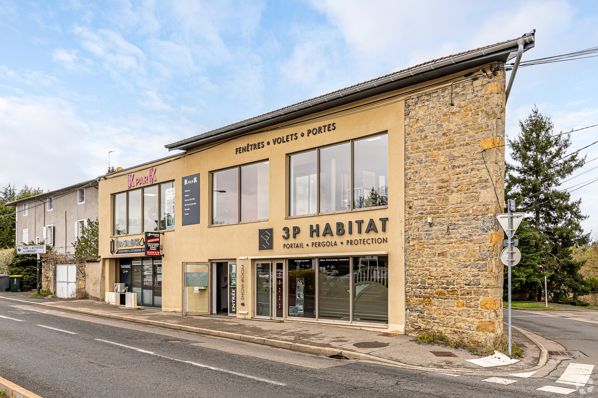 40 Route Nationale 6, Limonest for lease Primary Photo- Image 1 of 3