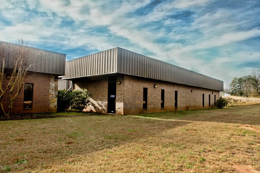 235 Camson Rd, Anderson, SC for sale - Primary Photo - Image 1 of 1