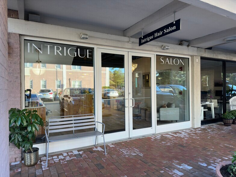 1275 Post Rd, Fairfield, CT for sale - Primary Photo - Image 1 of 1