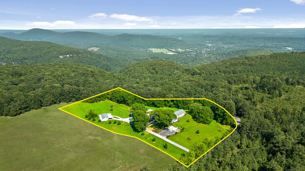 3872 Brayton Mountain Rd, Graysville, TN for sale - Building Photo - Image 1 of 95