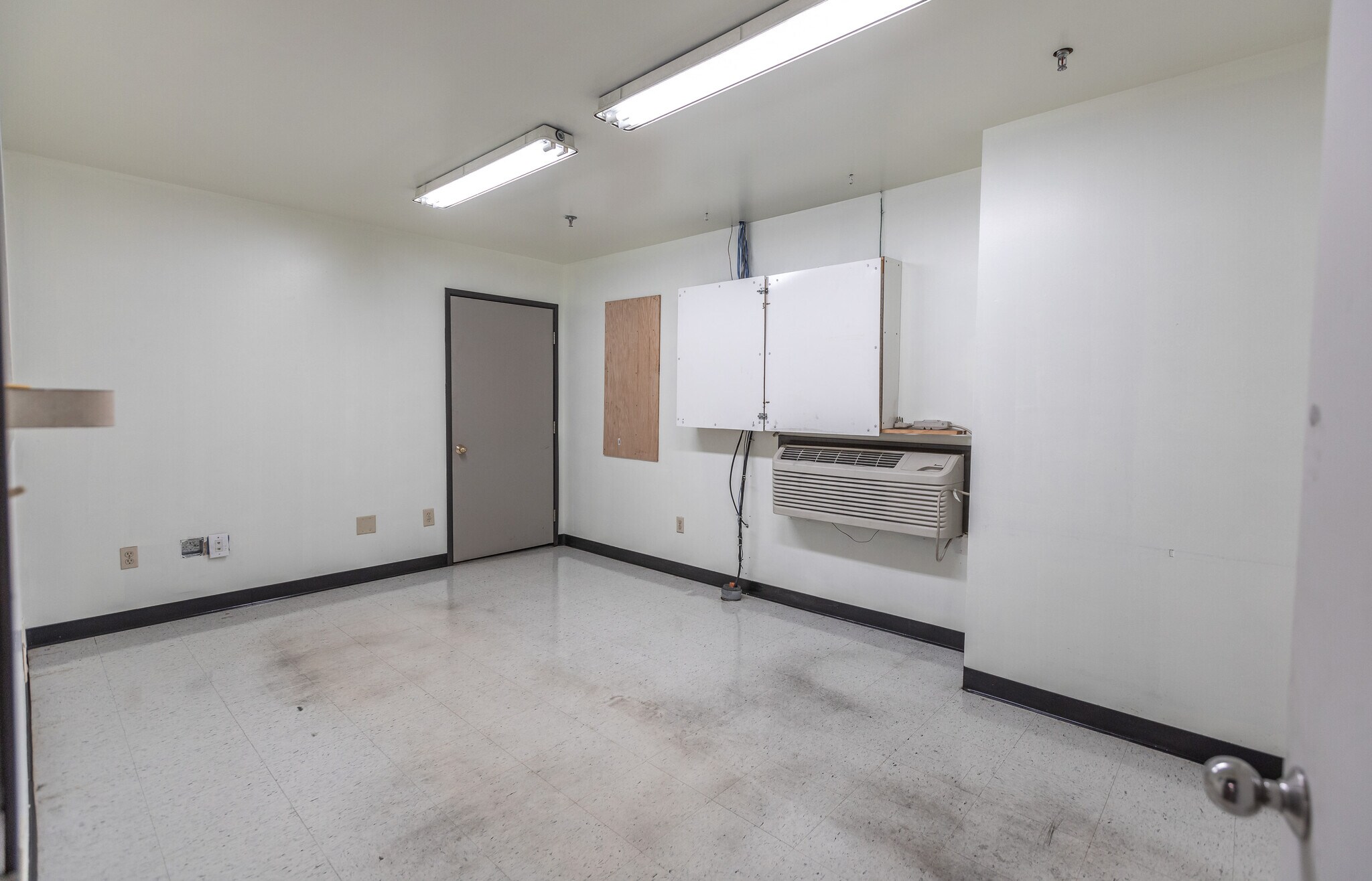 3801 Hypoint Blvd, Rolla, MO for sale Interior Photo- Image 1 of 3