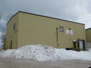 935 E Albert Dr, Manitowoc, WI for sale Primary Photo- Image 1 of 1