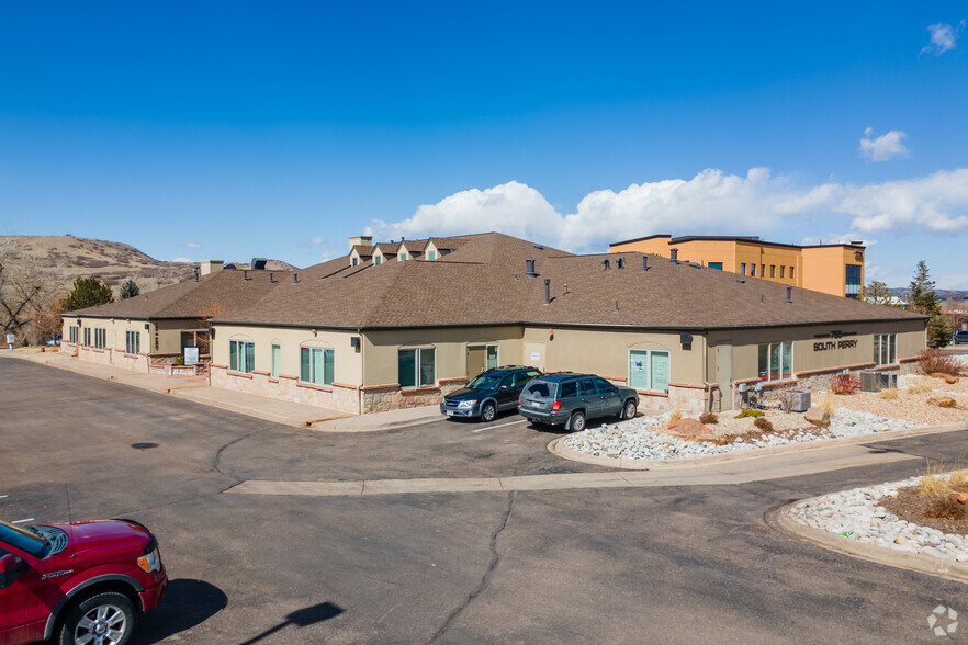 755 S Perry St, Castle Rock, CO for lease - Building Photo - Image 1 of 8