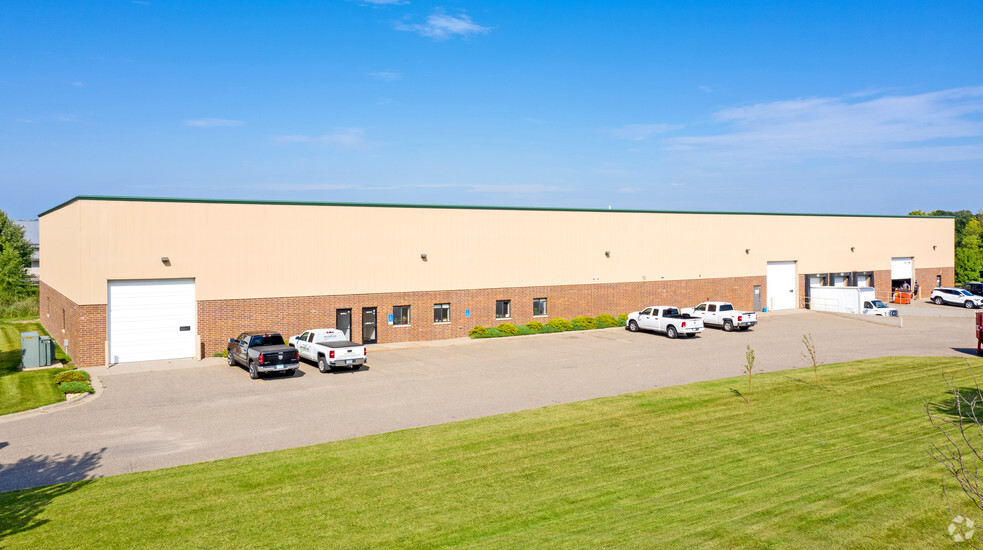 2939 Enterprise Ave, Hastings, MN for sale - Primary Photo - Image 1 of 2