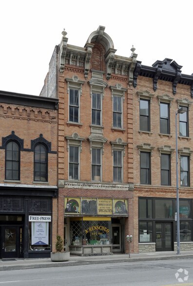 607 Monroe St, Toledo, OH for sale - Primary Photo - Image 1 of 1