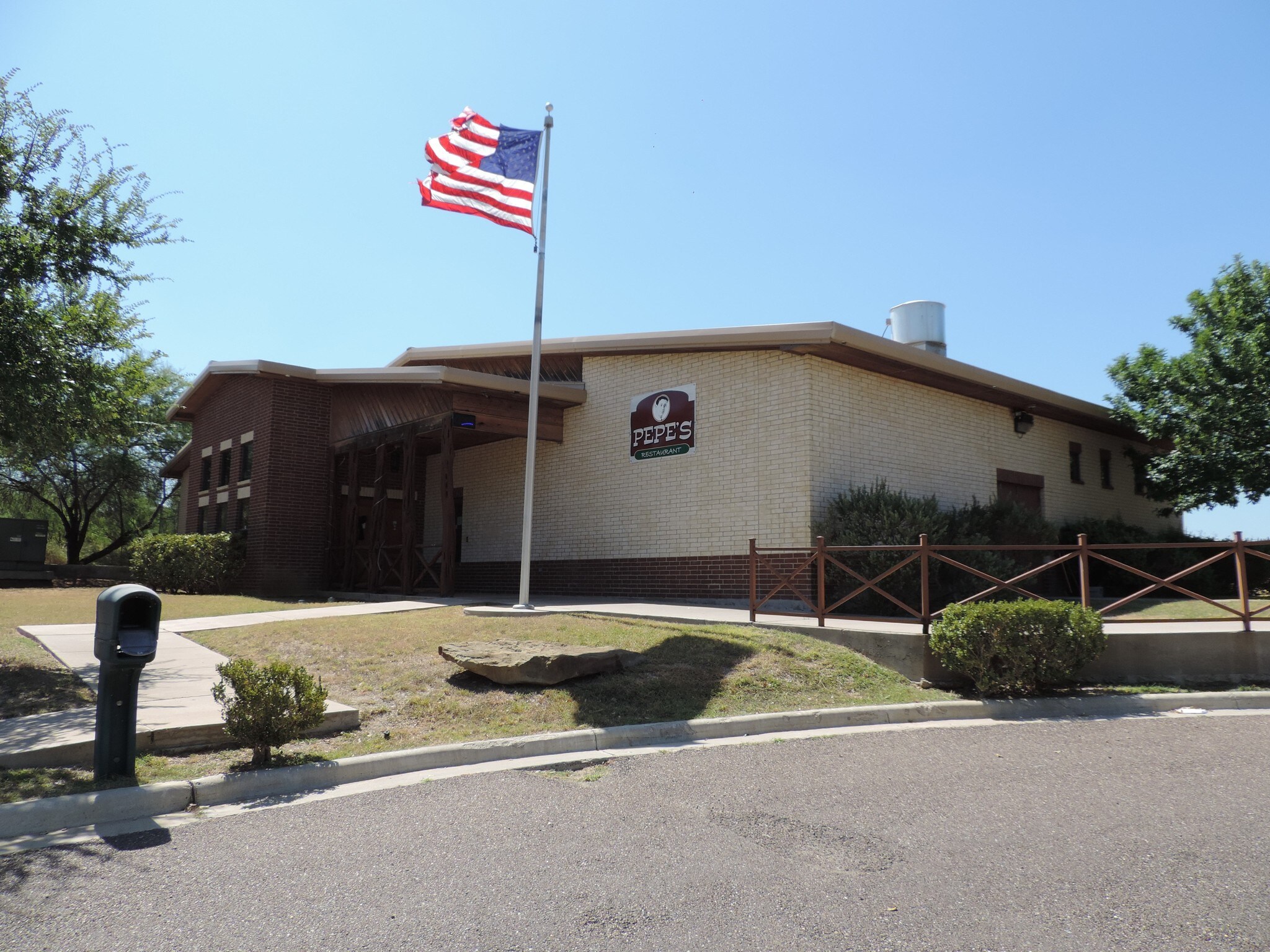 5119 Fairfield Dr, Laredo, TX for sale Building Photo- Image 1 of 1