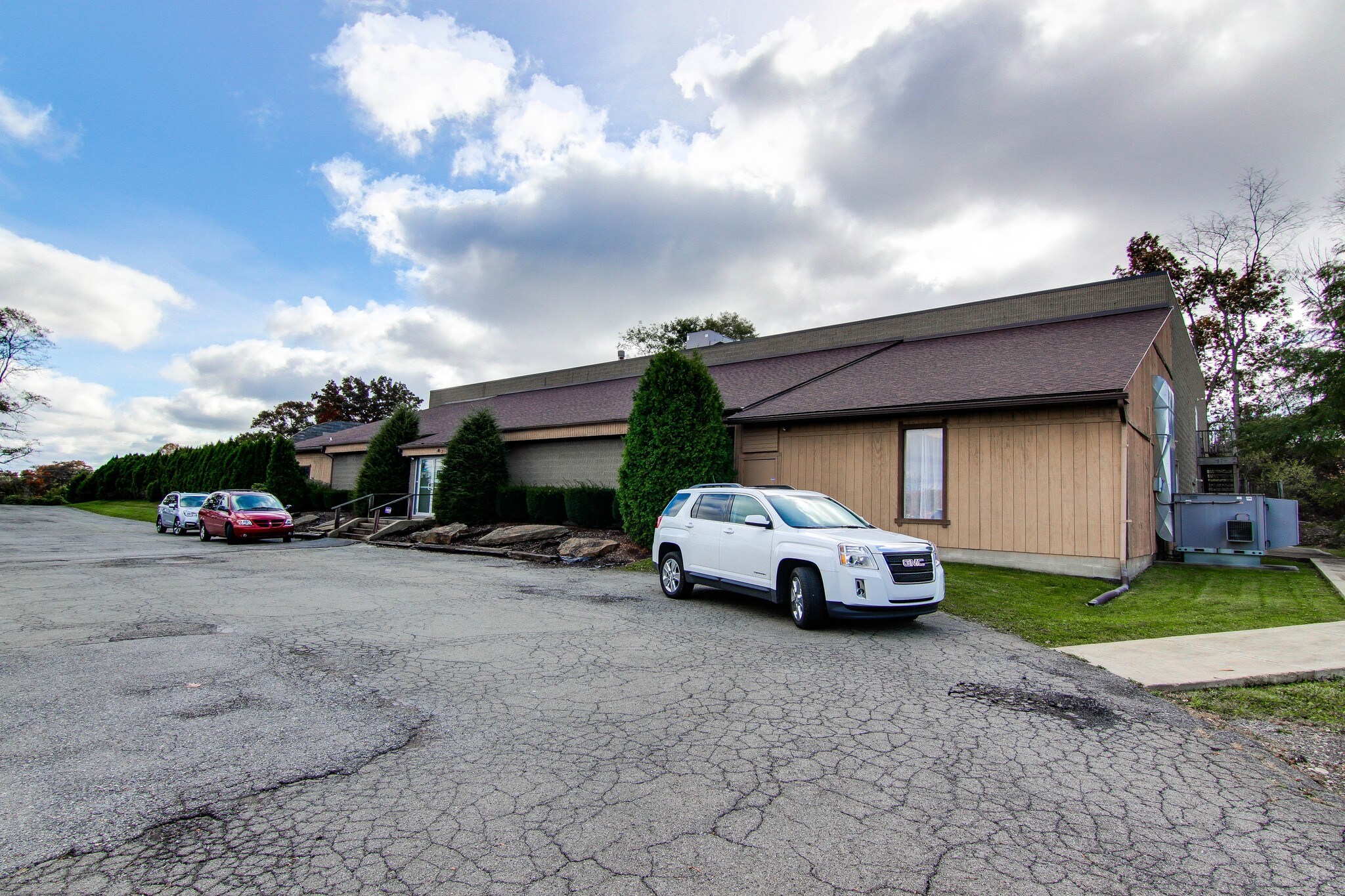 215 N Duffy Rd, Butler, PA 16001 Butler Health & Fitness