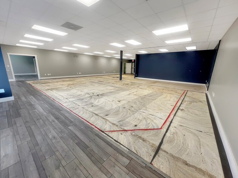 13995 US Highway 29, Chatham, VA for lease - Building Photo - Image 3 of 11