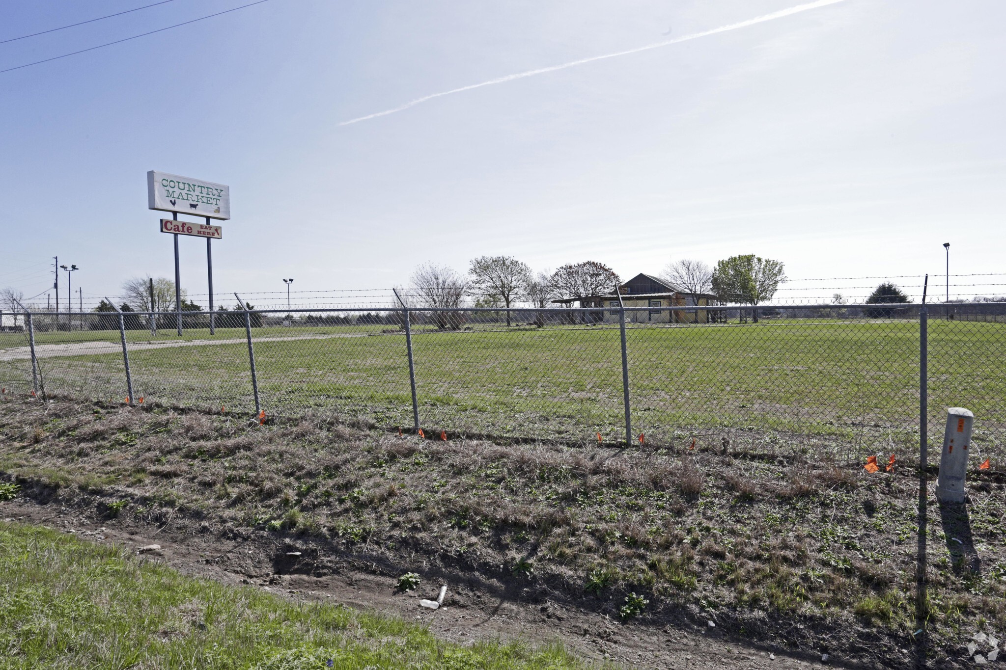 2825 Interstate 30 Hwy, Caddo Mills, TX for sale Primary Photo- Image 1 of 1