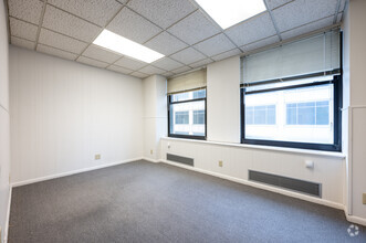 300 Main St, Lafayette, IN for lease Interior Photo- Image 2 of 2