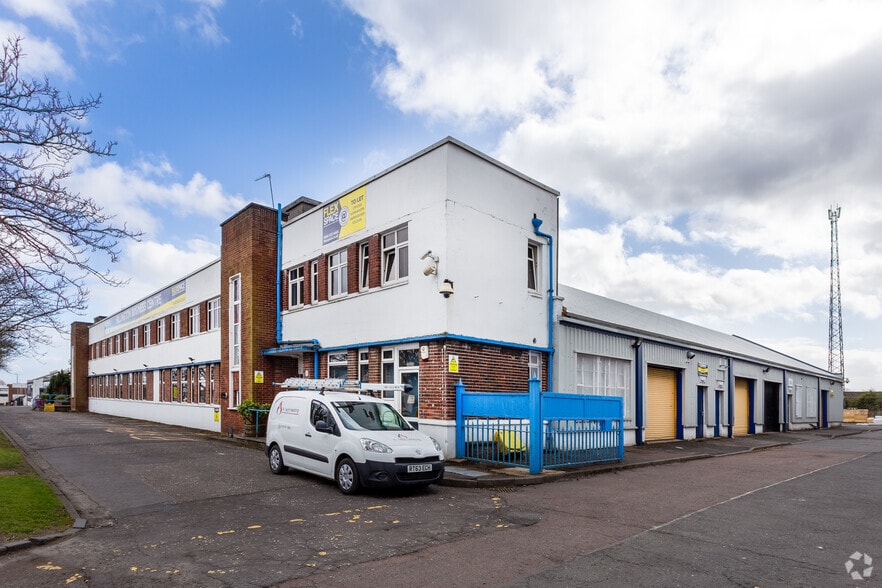 68-74 Queen Elizabeth Ave, Glasgow for lease - Primary Photo - Image 1 of 3