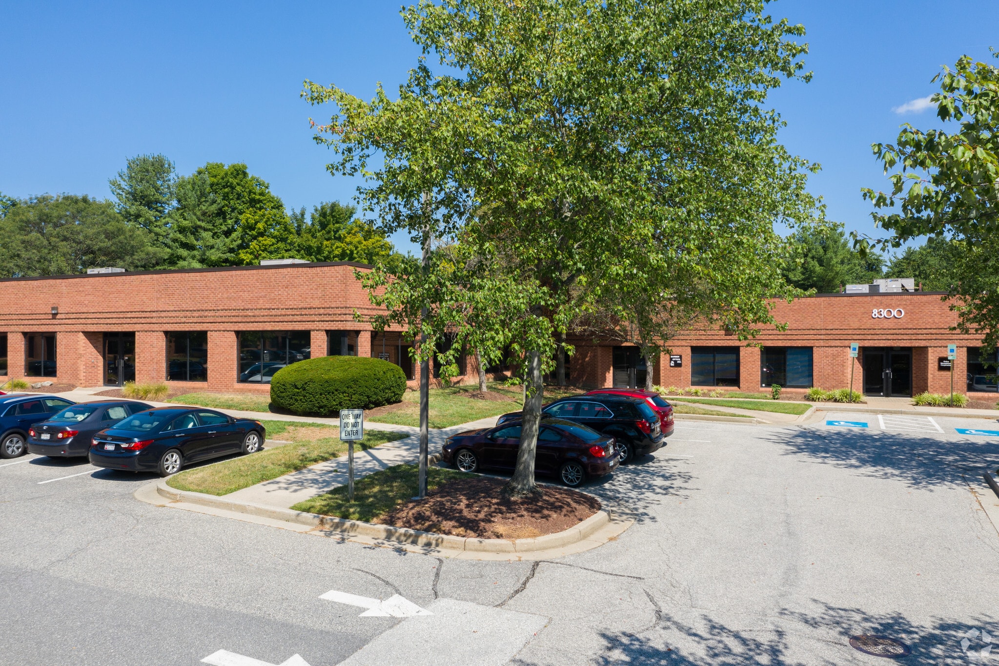 8300 Guilford Rd, Columbia, MD for lease Building Photo- Image 1 of 17