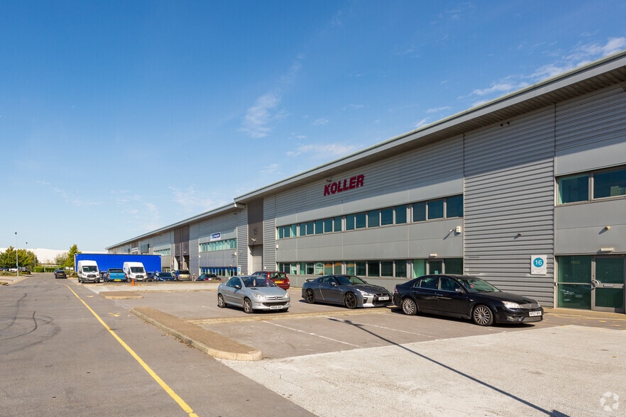 9-17 Carnival Way, Basildon for sale - Building Photo - Image 1 of 1