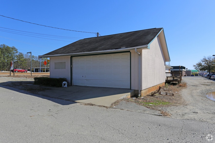 6165 St Andrews Rd, Columbia, SC for sale - Primary Photo - Image 2 of 7