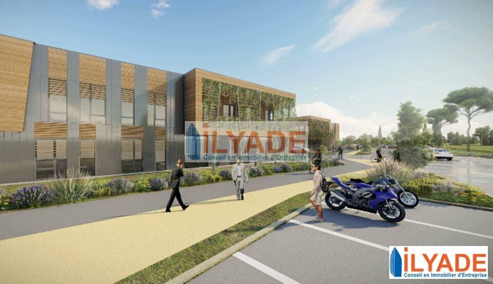 Office in Marignane for lease - Building Photo - Image 2 of 9