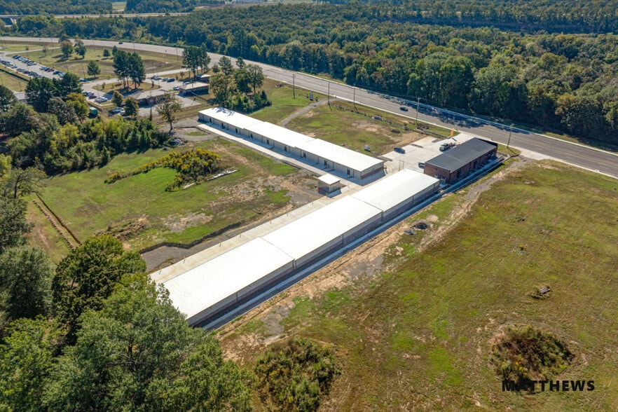 920 Frontier rd, Barling, AR for sale - Building Photo - Image 2 of 4