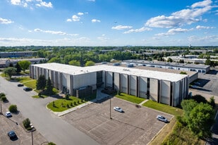 Eagan Business Center - Pub