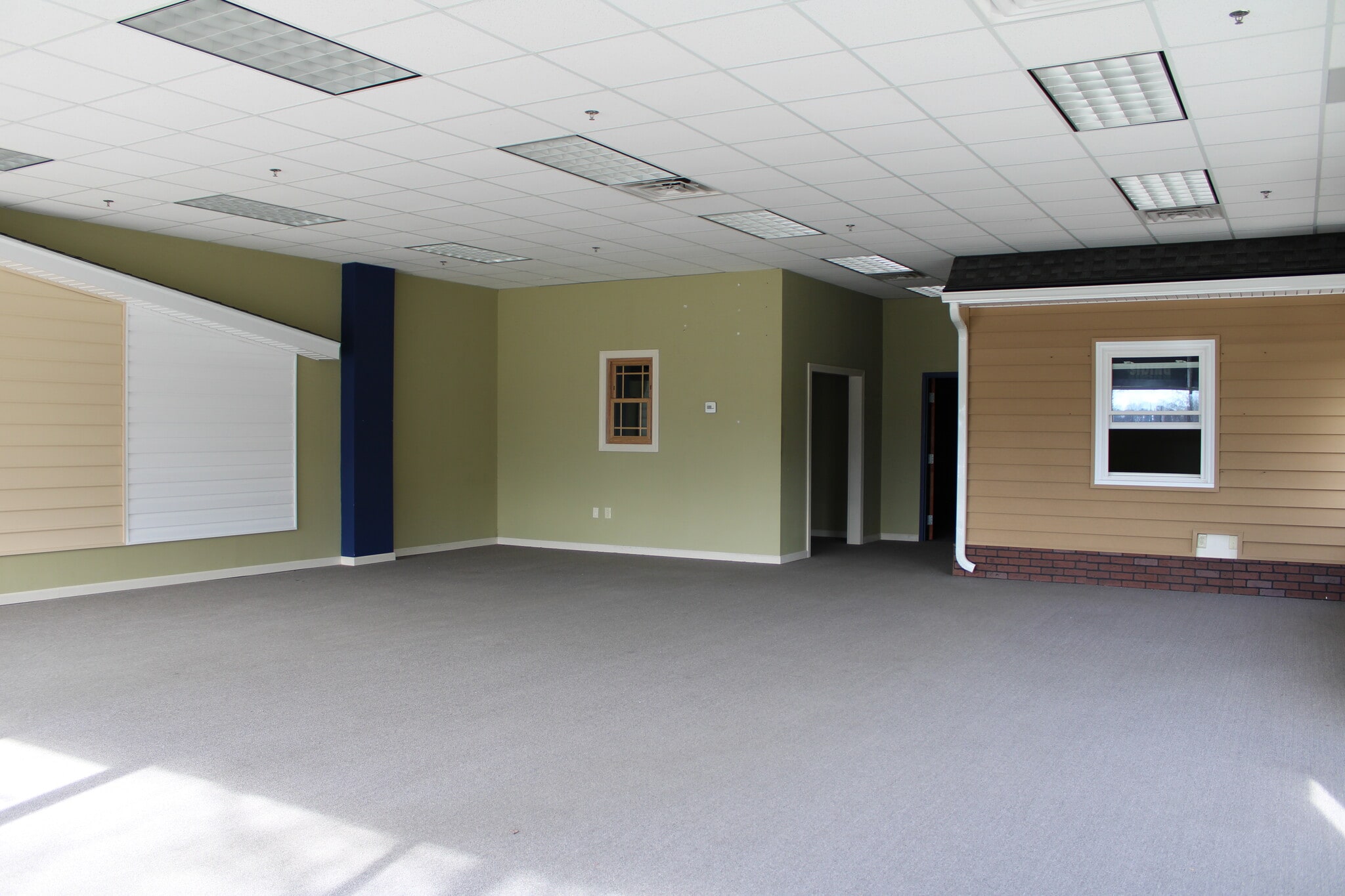 2013-2077 Walmart Way, Midlothian, VA for lease Interior Photo- Image 1 of 3