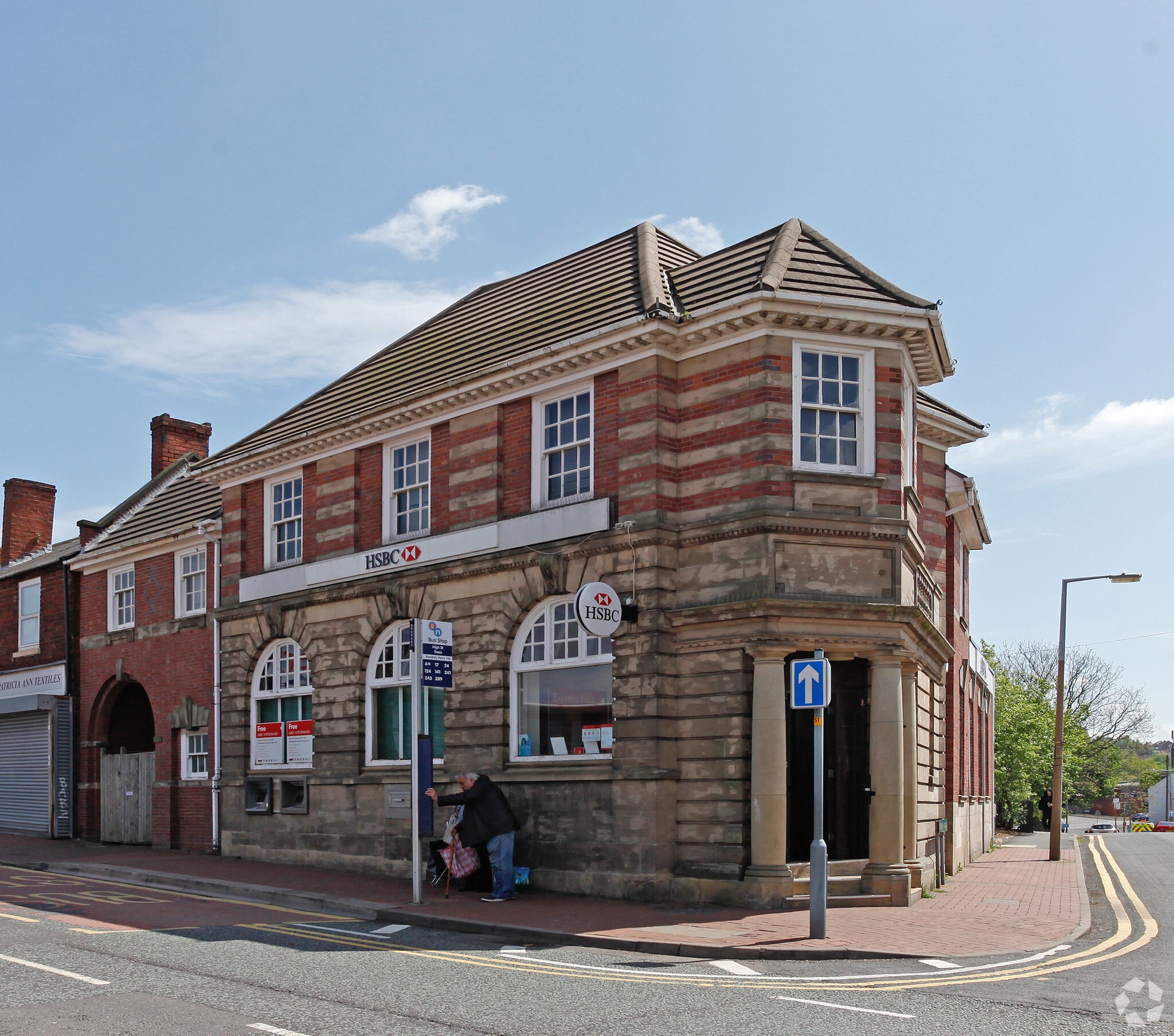 28 High St, Cradley Heath for sale Primary Photo- Image 1 of 1