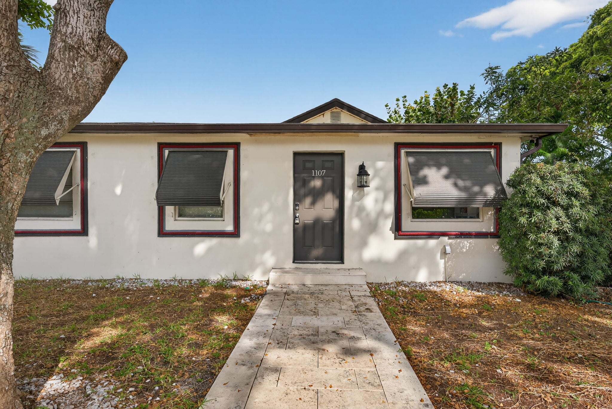 1107 Atlantic Ave, Delray Beach, FL for lease Primary Photo- Image 1 of 8
