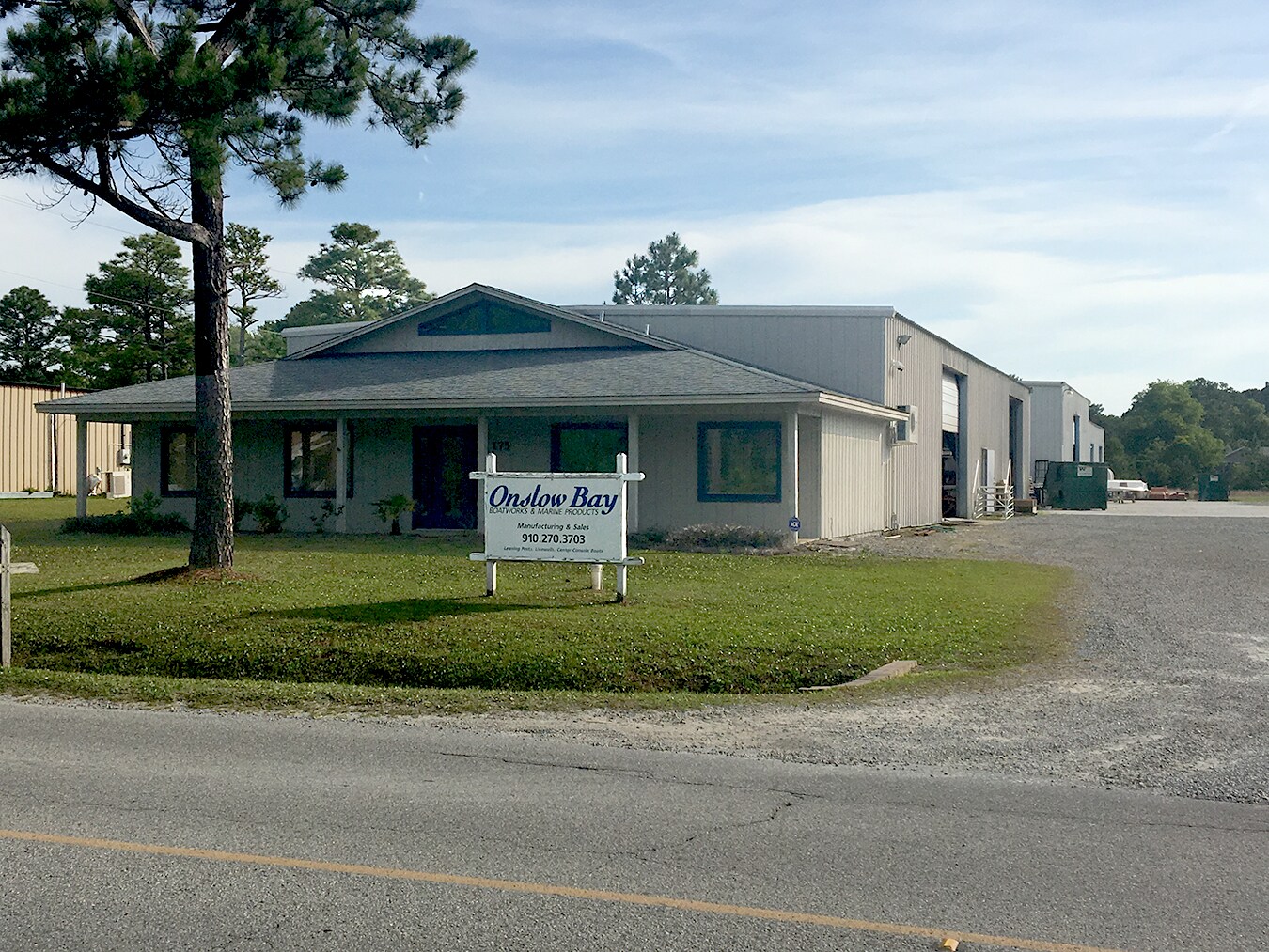 175 Sloop Point Loop Rd, Hampstead, NC for sale Building Photo- Image 1 of 1