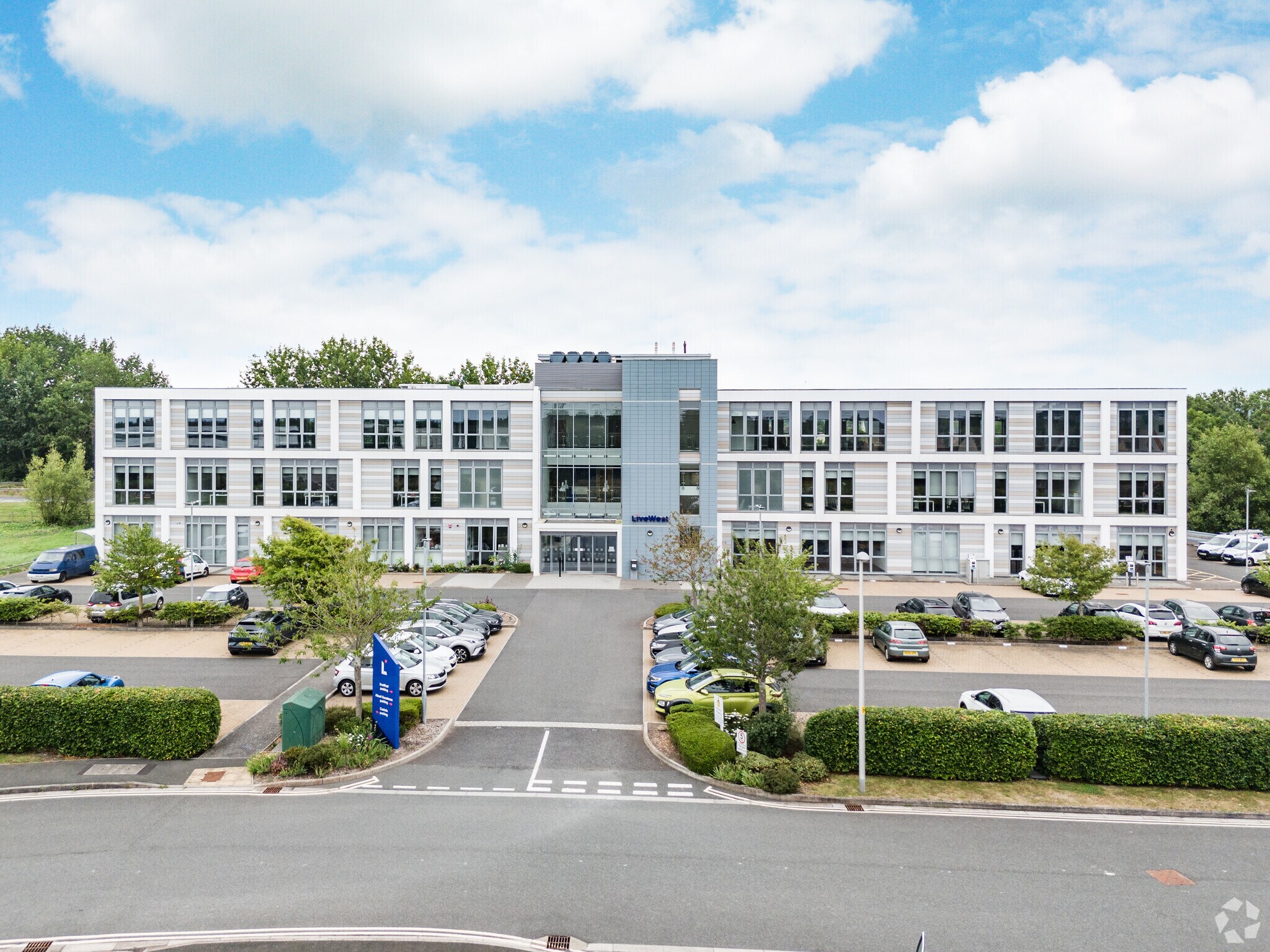 Somerset Ave, Weston Super Mare for lease Primary Photo- Image 1 of 7