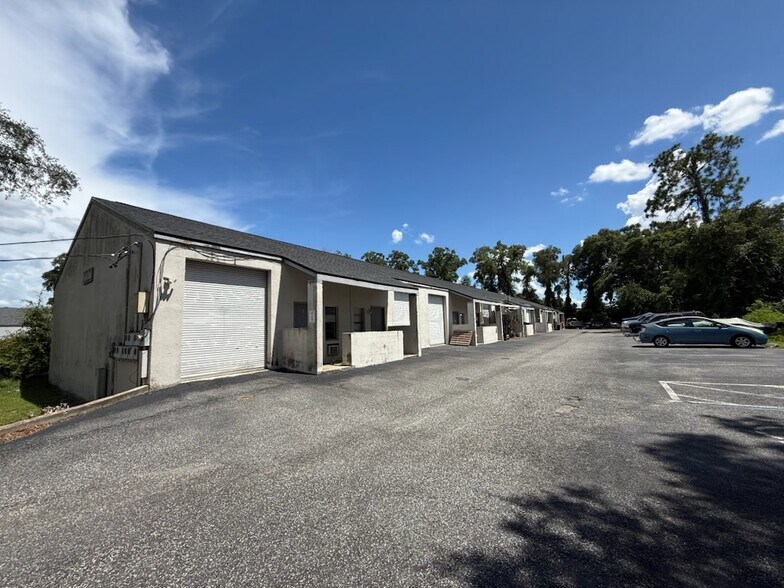 3740 NE 40th Pl, Ocala, FL for lease - Building Photo - Image 1 of 2