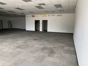 3936-3974 Eastex Fwy, Beaumont, TX for lease Interior Photo- Image 1 of 16