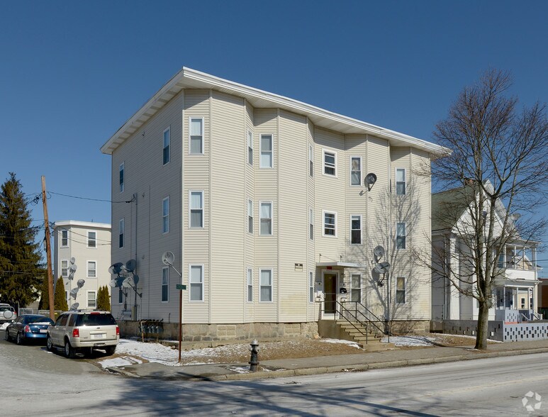 21 Forest Ave, Brockton, MA for sale - Primary Photo - Image 1 of 1