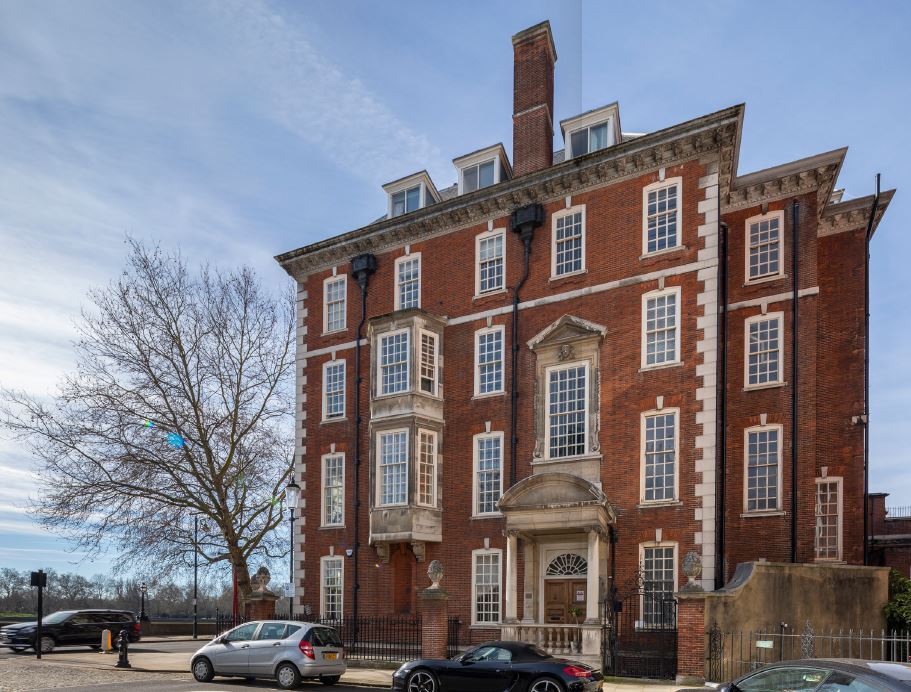 1 Chelsea Embankment, London for sale Primary Photo- Image 1 of 1