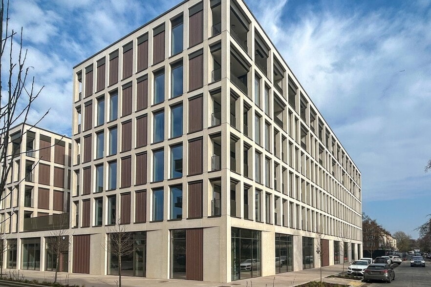 19-21 Dartmouth Av, Woking for lease - Building Photo - Image 3 of 6