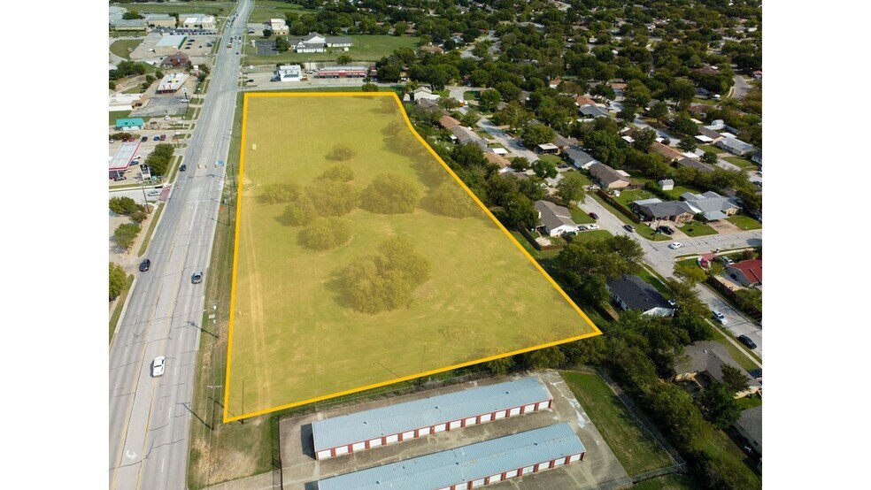 5828 Watauga Rd, Watauga, TX 76148