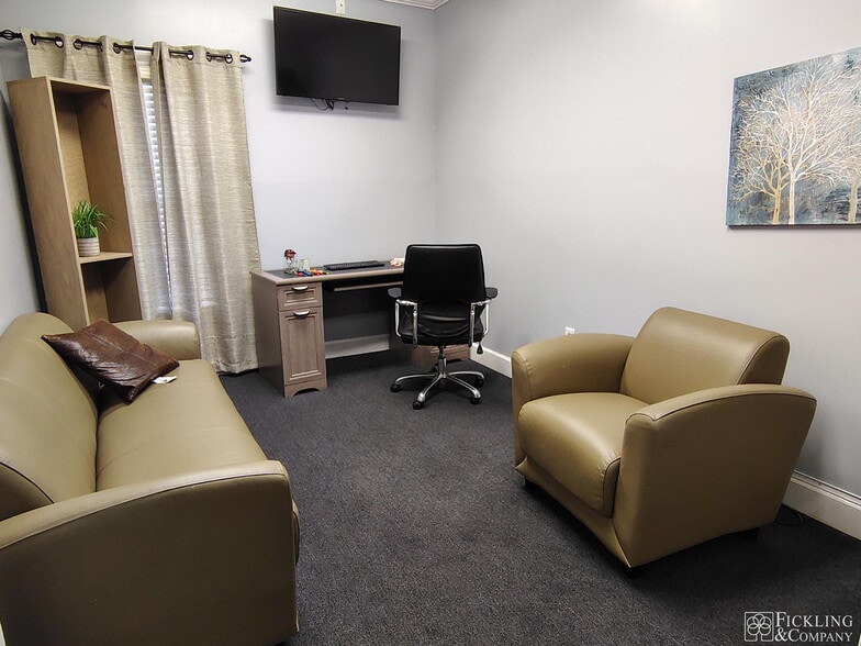 404 Corder Rd, Warner Robins, GA for lease - Interior Photo - Image 3 of 8